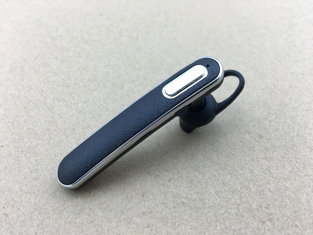 挂耳式蓝牙耳机